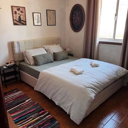 The Travellers Den Pansiyon